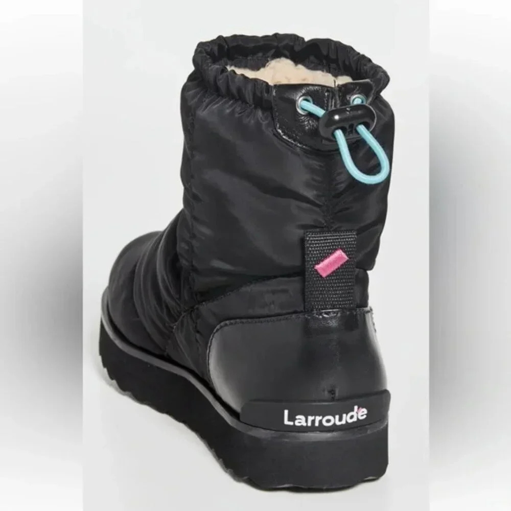 Larroude Women's Montana Boots in Black. Sz: 7